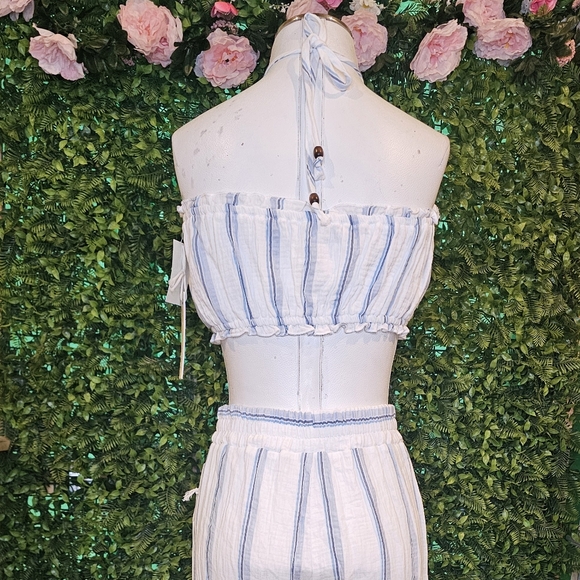 Ocean Drive, Striped White and Blue Women's 2 Piece Set - Picture 10 of 10